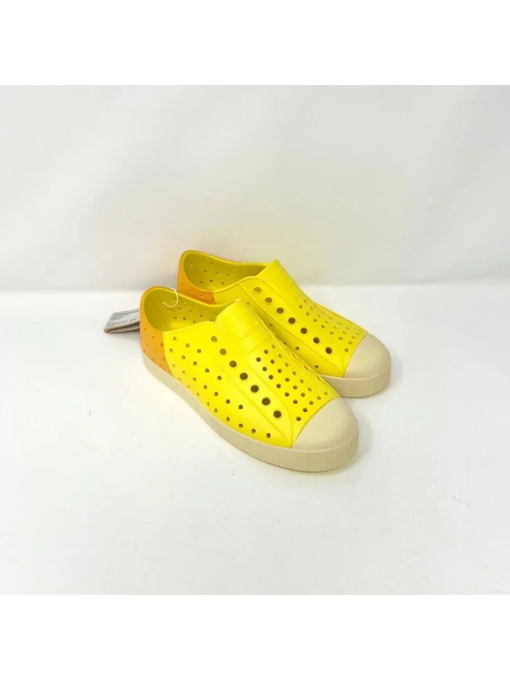 Native Jefferson Block Slip-On Sneakers Girls Little Kids Size 1 Lightweight EVA